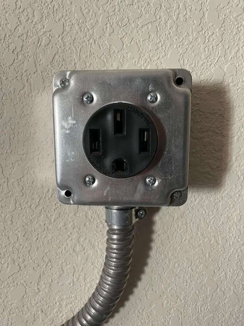 NEMA 14-50 outlet installed for Smart Home Electrical in Northlake
